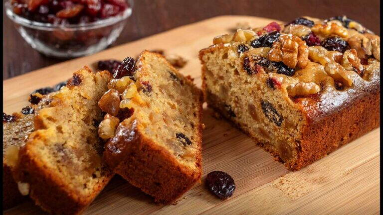 🍎 Bez mąki i cukru? Owsiane ciasto z bananem, jabłkiem i bakaliami