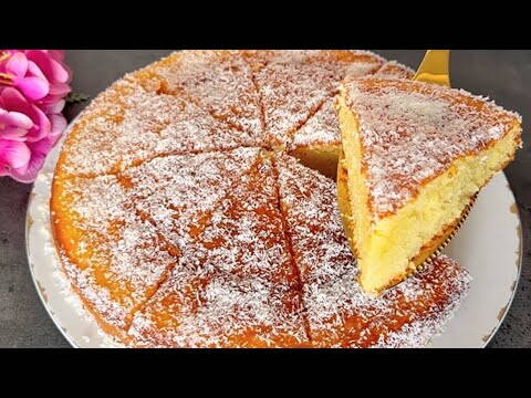 Ciasto 8 łyżek w dokładnie 4 minuty! Puszyste ciasto jogurtowe! Proste i pyszne